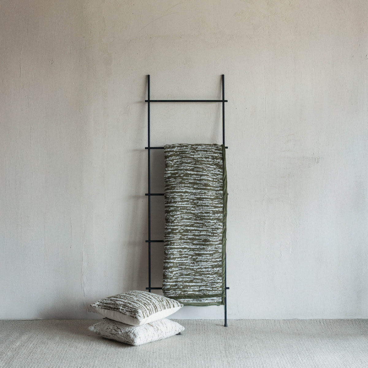 Cozy Green Throw Blanket - 205x154cm