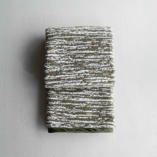 Cozy Green Throw Blanket - 205x154cm