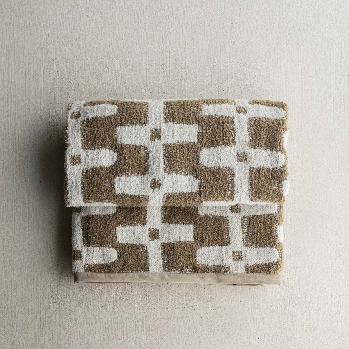 Brown Grove Geometric Throw Blanket - 205x154cm
